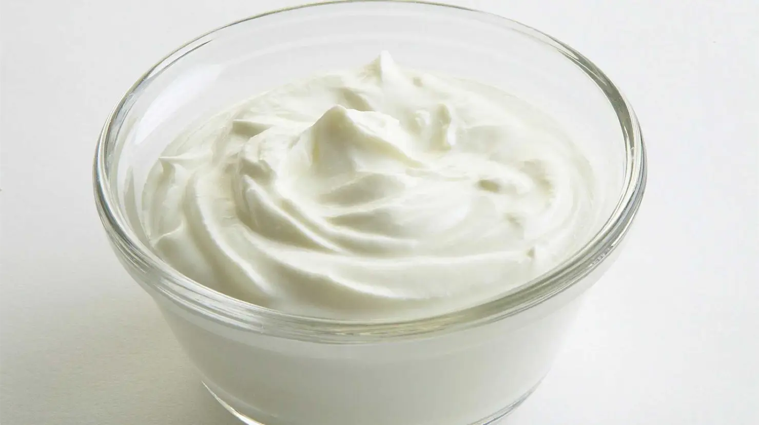 Para amantes del yogurt griego: Así se prepara el modelo cremoso con solo 3 ingredientes