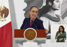 Sheinbaum exige a farmacéuticas cumplir con abasto de medicamentos pese a adeudos y advierte sanciones