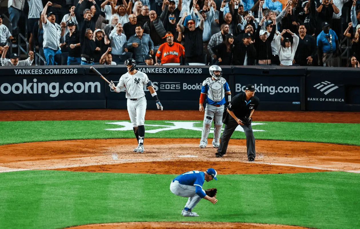Un jonrón de tres carreras abrió las esperanzas para Yankees.