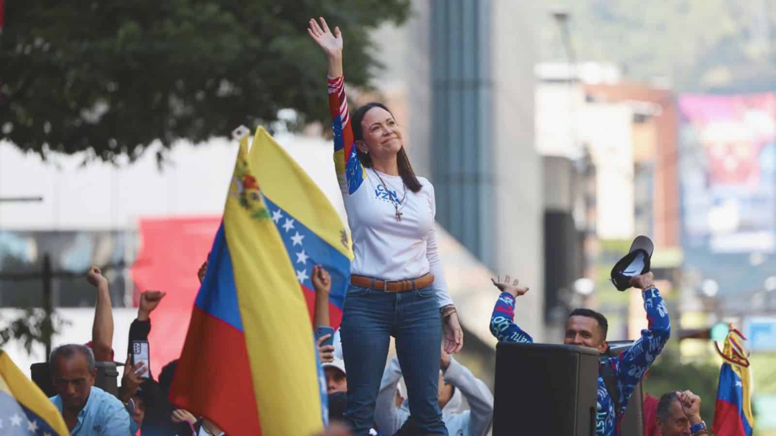 María Corina Machado: ¿Quién es la líder que desafió al régimen de Maduro y recibe el Nobel de la Paz 2025?