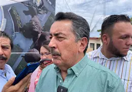 Javier Lamarque ofrece apoyo a familias de víctimas en accidente laboral