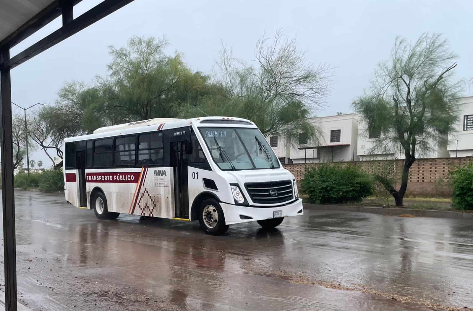 Circulan menos camiones por lluvia en Cajeme