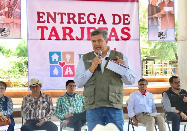 Bienestar hace recomendaciones de uso de tarjeta