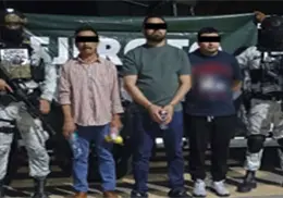 Detienen a tres con armas y drogas en Hermosillo