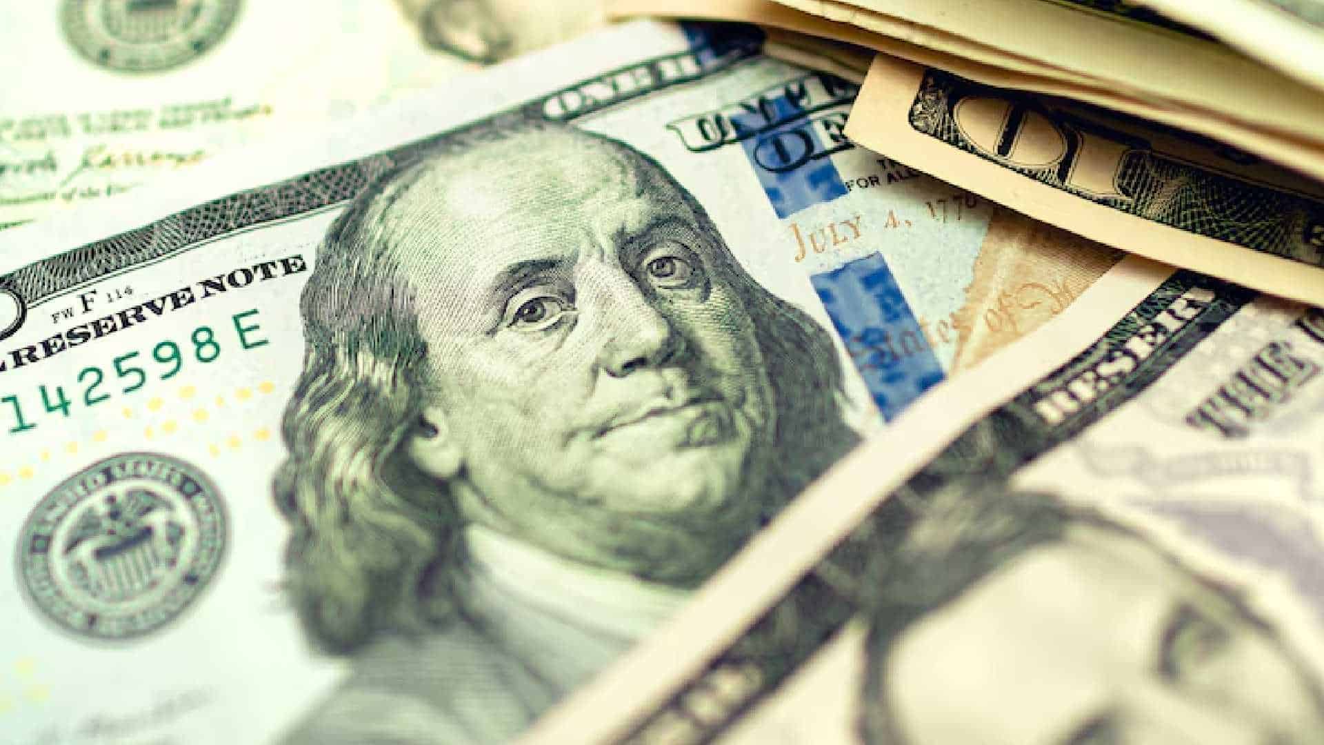 Precio del dólar hoy lunes 13 de octubre: el peso mexicano inicia la semana con leve retroceso