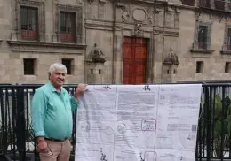 Protesta Mayo en el Palacio Nacional