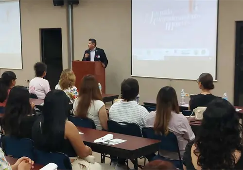 Promueven empoderamiento de mujeres
