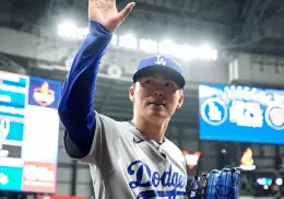 Dodgers vence 5-1 a Cerveceros y toma ventaja 2-0 en la Serie de Campeonato de la Liga Nacional