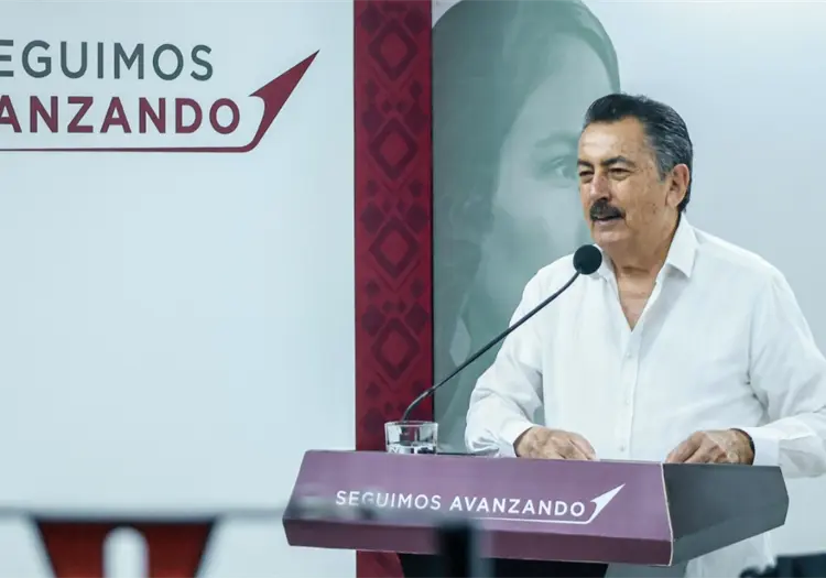 Javier Lamarque: No hay ningún contrato fuera de norma