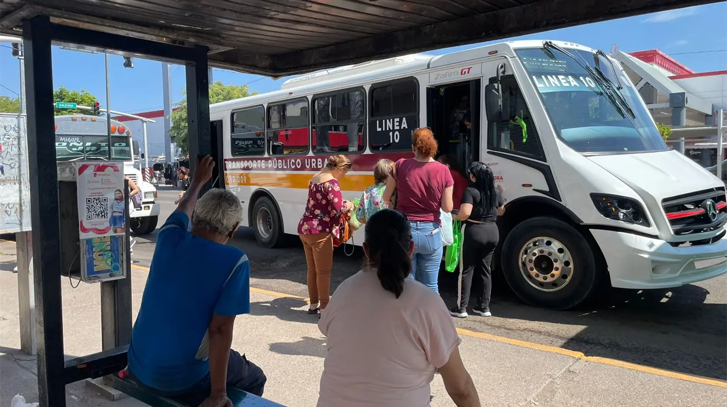 Son alrededor de 140 camiones que recorren la ciudad y algunos d ellos deben salirse de circulación en caso de alguna descompostura