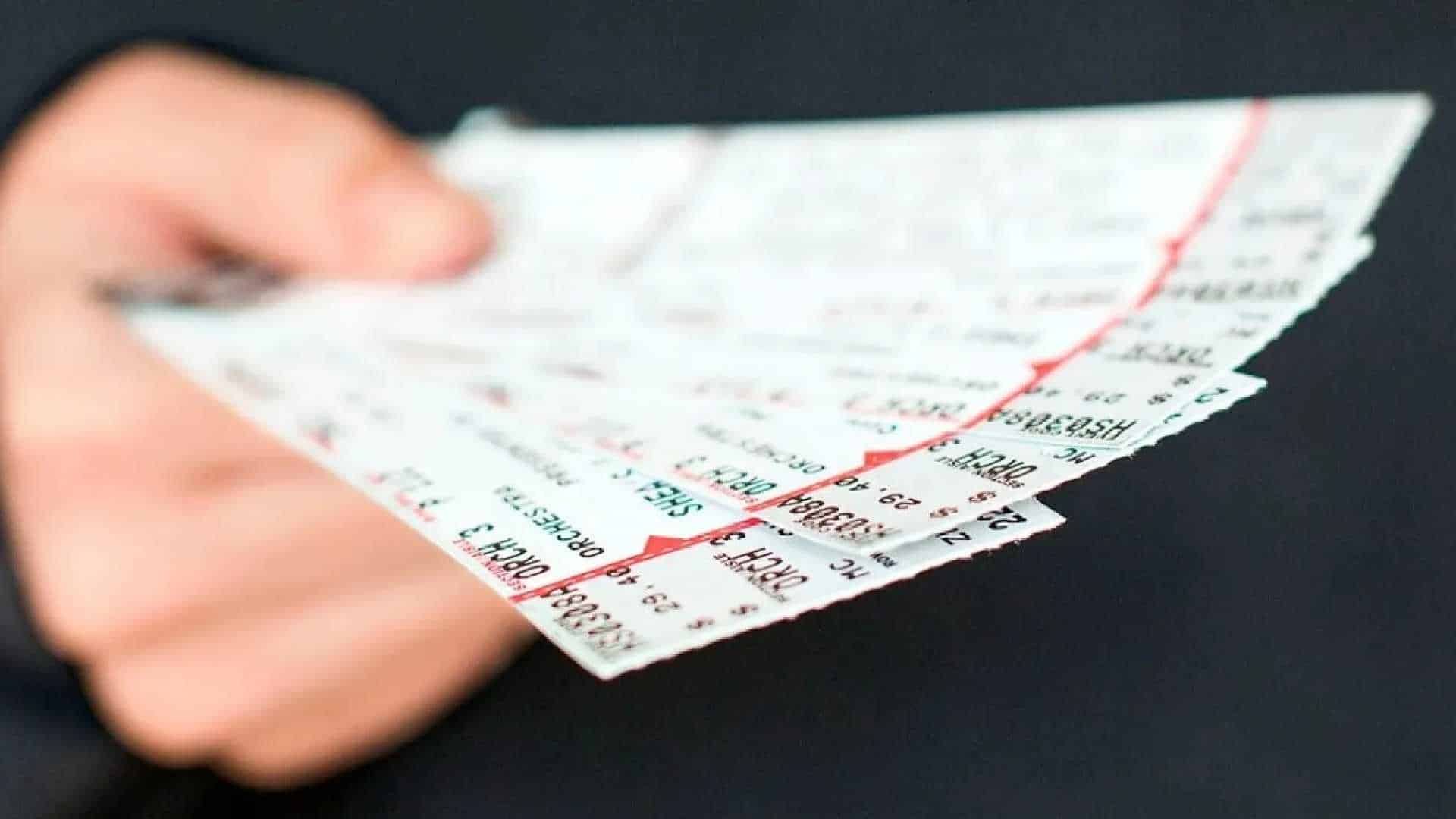 Aumentan estafas por boletos falsos en festivales como Vive Latino y Pal Norte: ¿Cómo evitarlas?