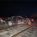 En Empalme, intenta ganarle el paso al tren y es arrastrado varios metros