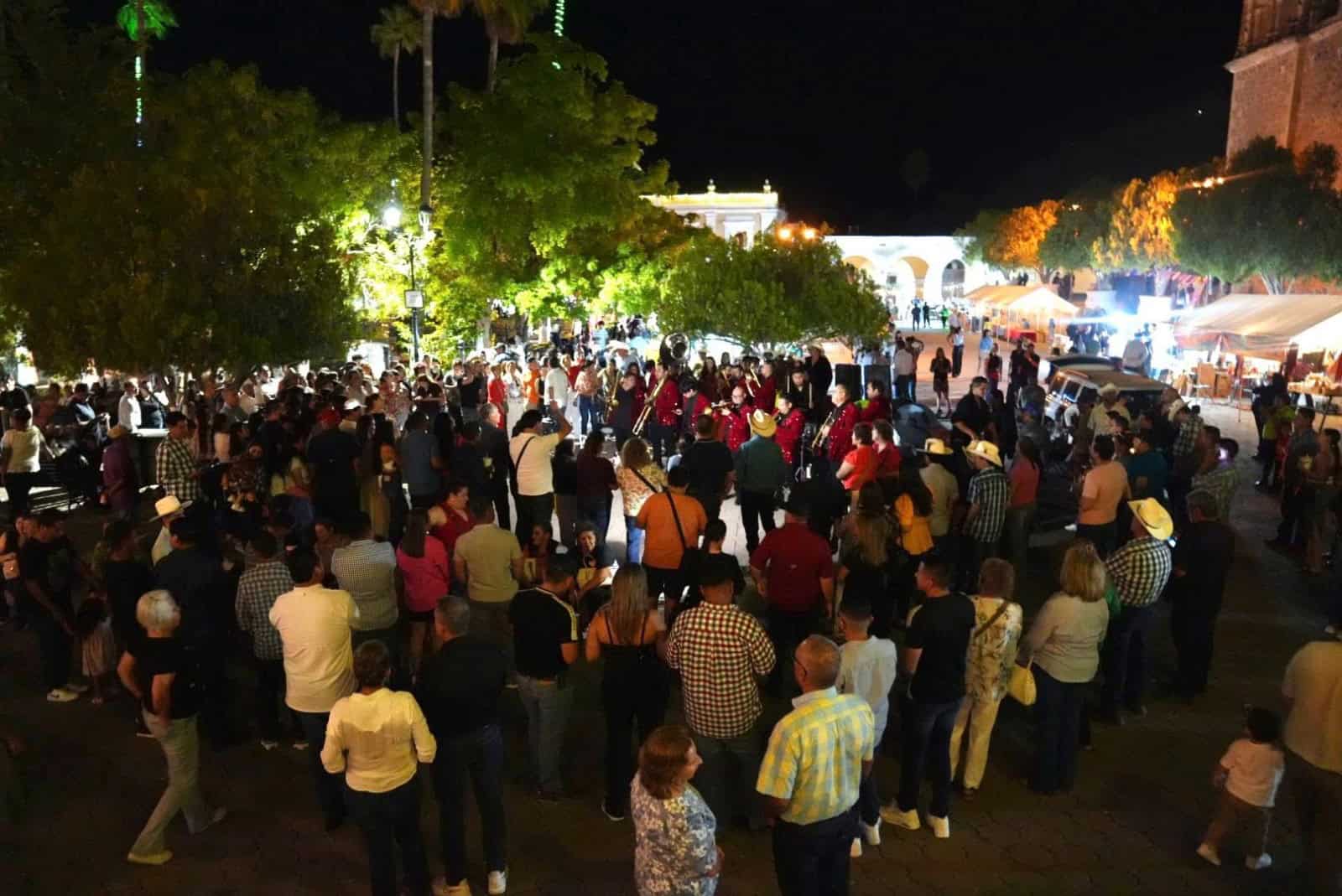 Más de 46 mil visitantes asisten al Festival Cultural Álamos Pueblo Mágico