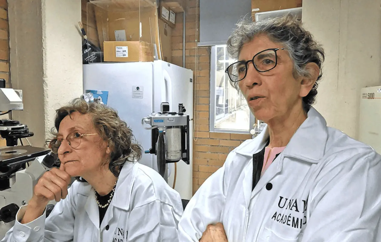 Edda Sciutto y Gladis Fragoso descubrieron la molécula que podría hacer la diferencia en tratamientos.