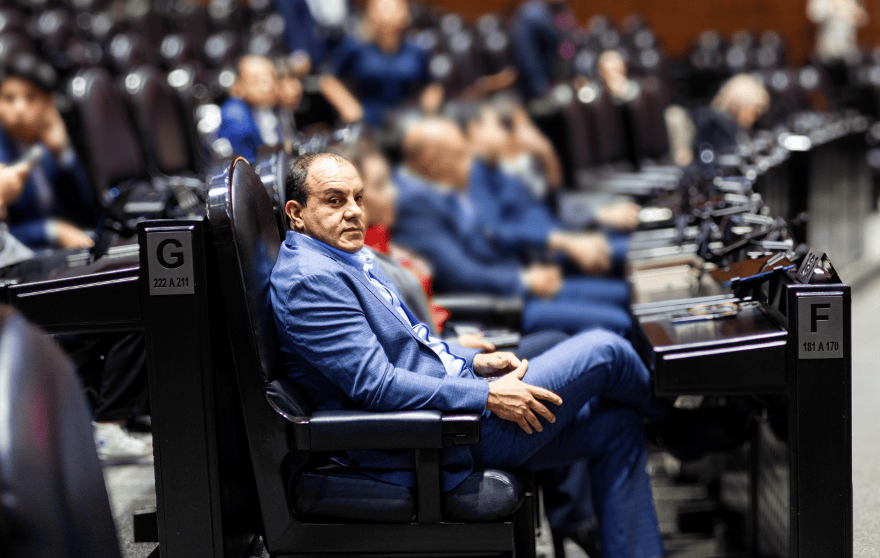 Cuauhtémoc Blanco se defiende por jugar pádel en plena sesión virtual