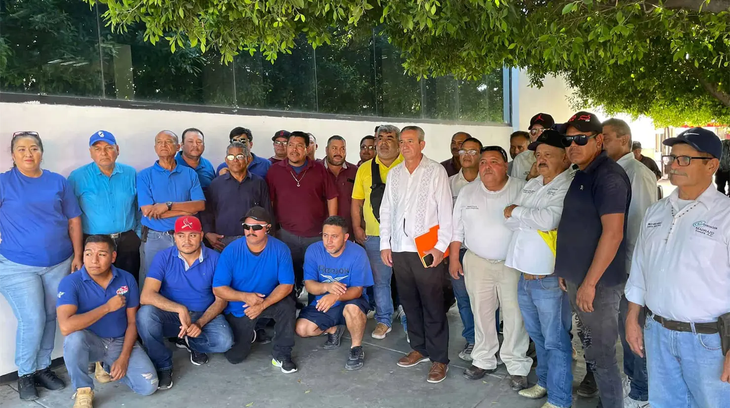 Taxistas colectivos de Cajeme mejoran su servicio