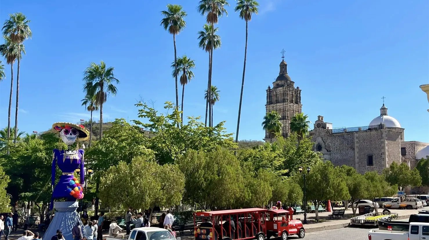 Álamos listo para el Festival de la Calaca