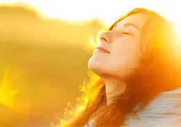 Ni meditación ni yoga: este pequeño hábito es mucho más fácil y puede hacer tu día más feliz