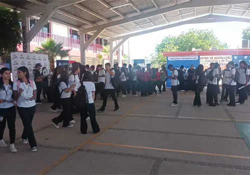 Orientan a estudiantes de Cajeme: Cbtis 188 realiza feria vocacional Orientan a estudiantes de Cajeme: Cbtis 188 realiza feria vocacional