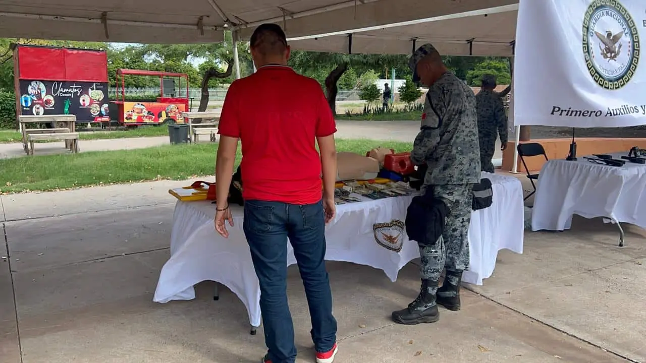 Los agentes de la Guardia Nacional se instalaron en la Laguna del Náinari, al ser un punto muy frecuentado por la ciudadanía (Foto: Ronny Camacho)