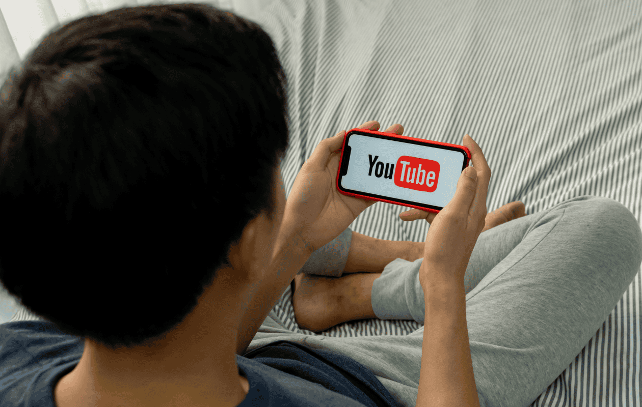 YouTube lanza herramientas para cuidar la salud mental de los adolescentes