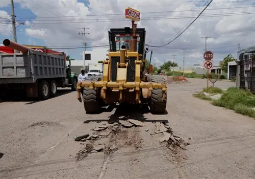 Piden a cajemenses tener precaución al manejar por cierre de calles Piden a cajemenses tener precaución al manejar por cierre de calles