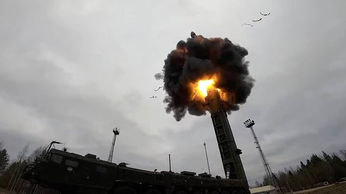 Mano Muerta, el dispositivo diseñado por Rusia que seguirá atacando tras la destrucción del país