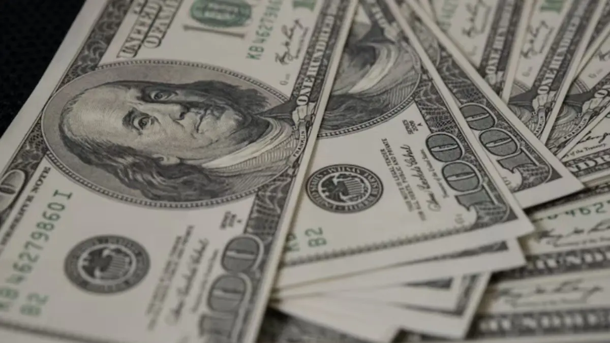 Peso sigue en retroceso