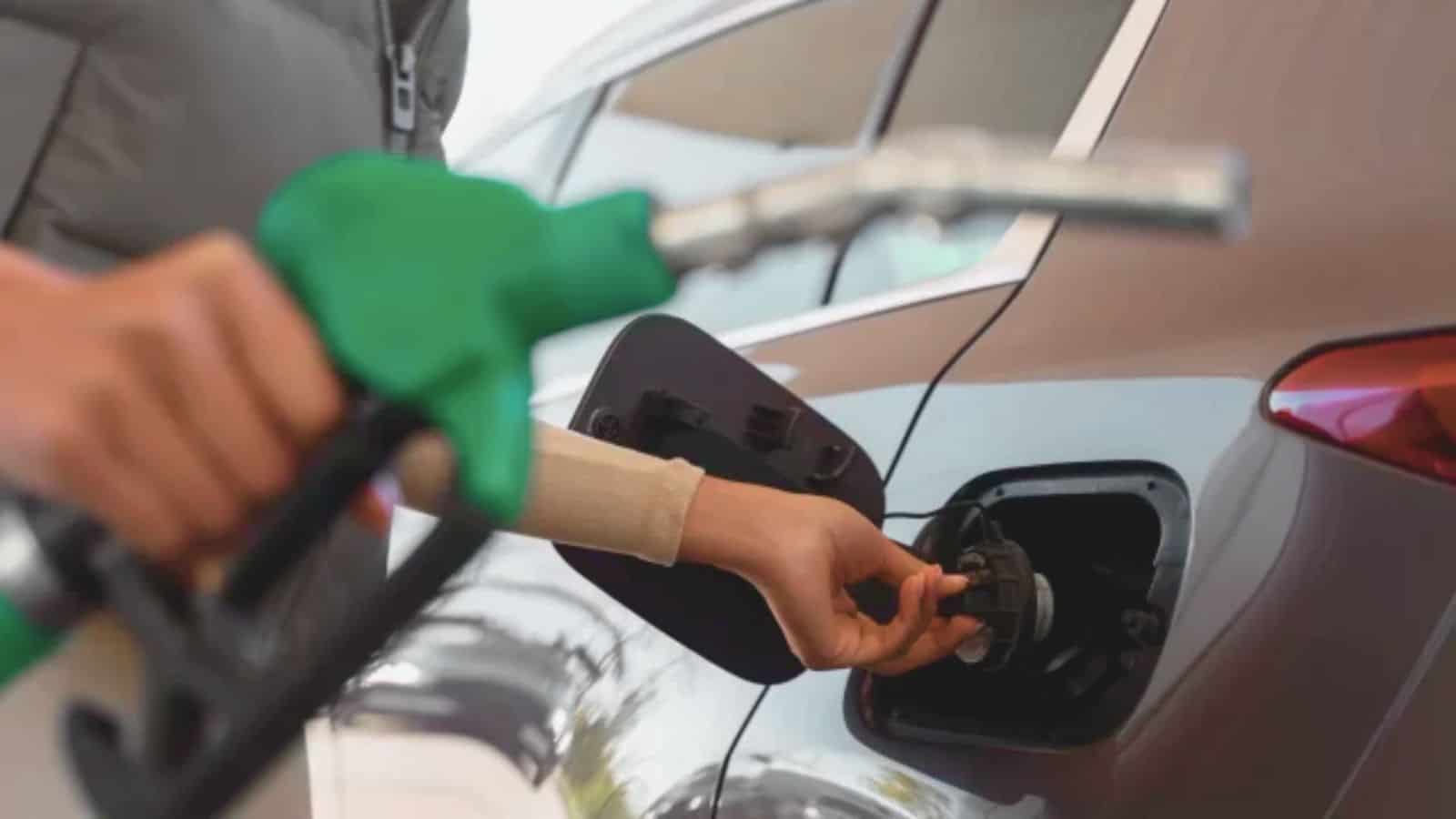 Este es el precio de la gasolina en México hoy lunes 27 de octubre de 2025