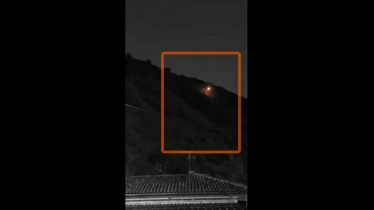 VIDEO | Captan bolas de fuego en un cerro próximo al rancho de "El Bronco" en Nuevo León