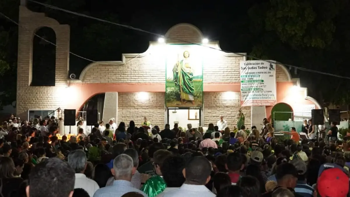 Hoy se vive la fiesta de San Judas Tadeo. Miles de fieles acuden a darle gracias por los favores recibidos.