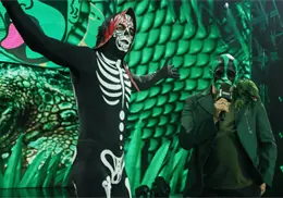 La Parka y Mr. Iguana se presentan en NXT La Parka y Mr. Iguana se presentan en NXT