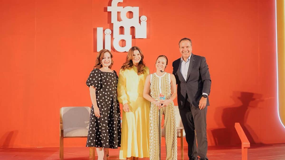 Toño Astiazarán y Patricia Ruibal inauguran el Tercer Congreso de la Familia