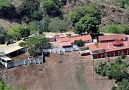 VIDEO | Momento exacto en que atacan con dron explosivo casa de mamá de El "Chapo" Guzmán VIDEO | Momento exacto en que atacan con dron explosivo casa de mamá de El "Chapo" Guzmán