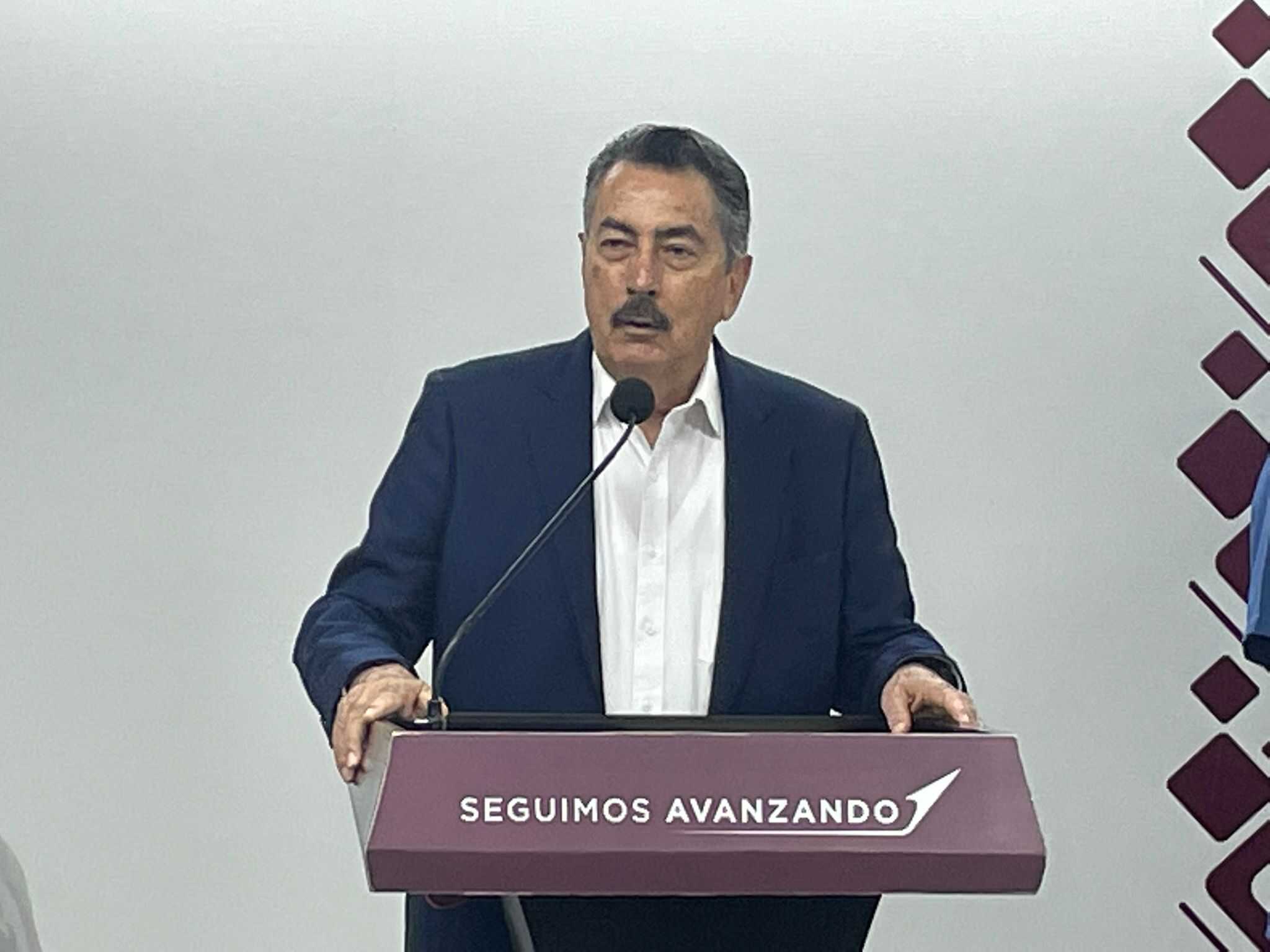 Javier Lamarque pide a cajemenses no arrojar objetos al drenaje