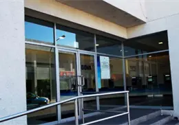 Cajera evita secuestro al activar botón de pánico en banco del centro de Hermosillo