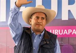 Matan a balazos a Carlos Manzo, alcalde de Uruapan, Michoacán Matan a balazos a Carlos Manzo, alcalde de Uruapan, Michoacán