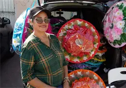 Revive la tradición de las coronas