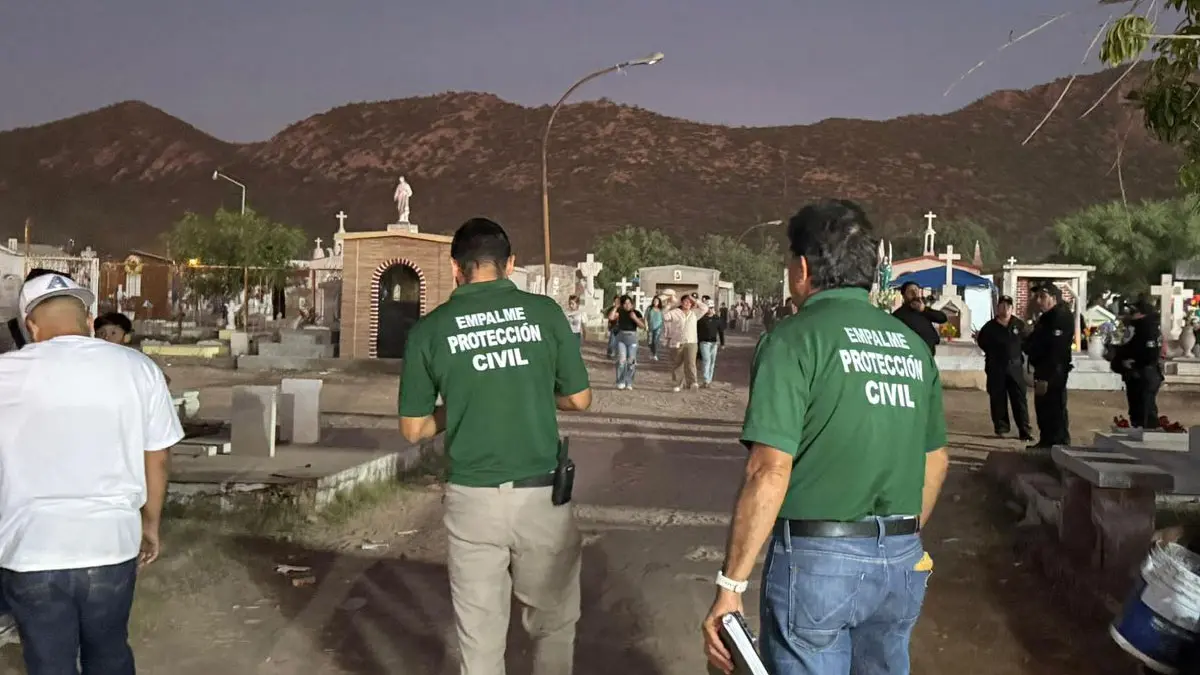 Empalme celebra Día de Muertos con operativo seguro y saldo blanco en panteones municipales