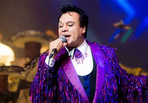 El día que Juan Gabriel le compuso una canción a Ciudad Obregón, revive gracias a Netflix El día que Juan Gabriel le compuso una canción a Ciudad Obregón, revive gracias a Netflix