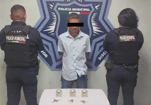 Lo acusan de robar candados en supermercado del Centro de Ciudad Obregón