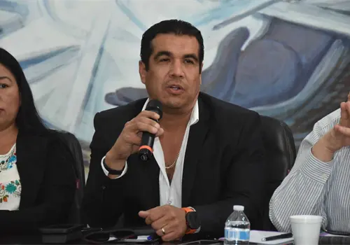 Regidor presenta iniciativa a cabildo de Navojoa para resarcir impacto de incrementos al predial Regidor presenta iniciativa a cabildo de Navojoa para resarcir impacto de incrementos al predial