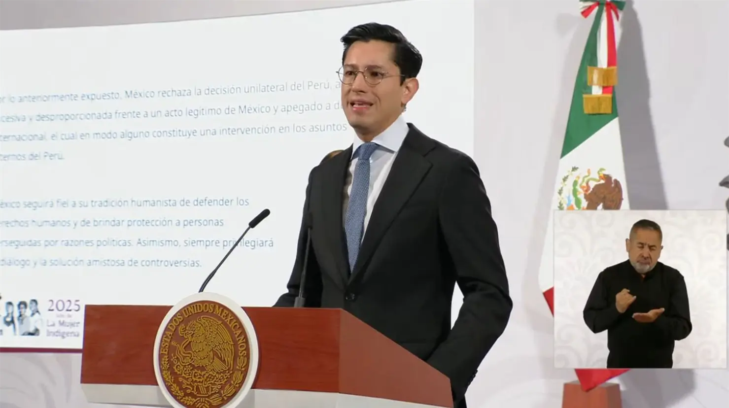 México rechaza ruptura diplomática con Perú y sostiene postura por asilo político a Betssy Chávez