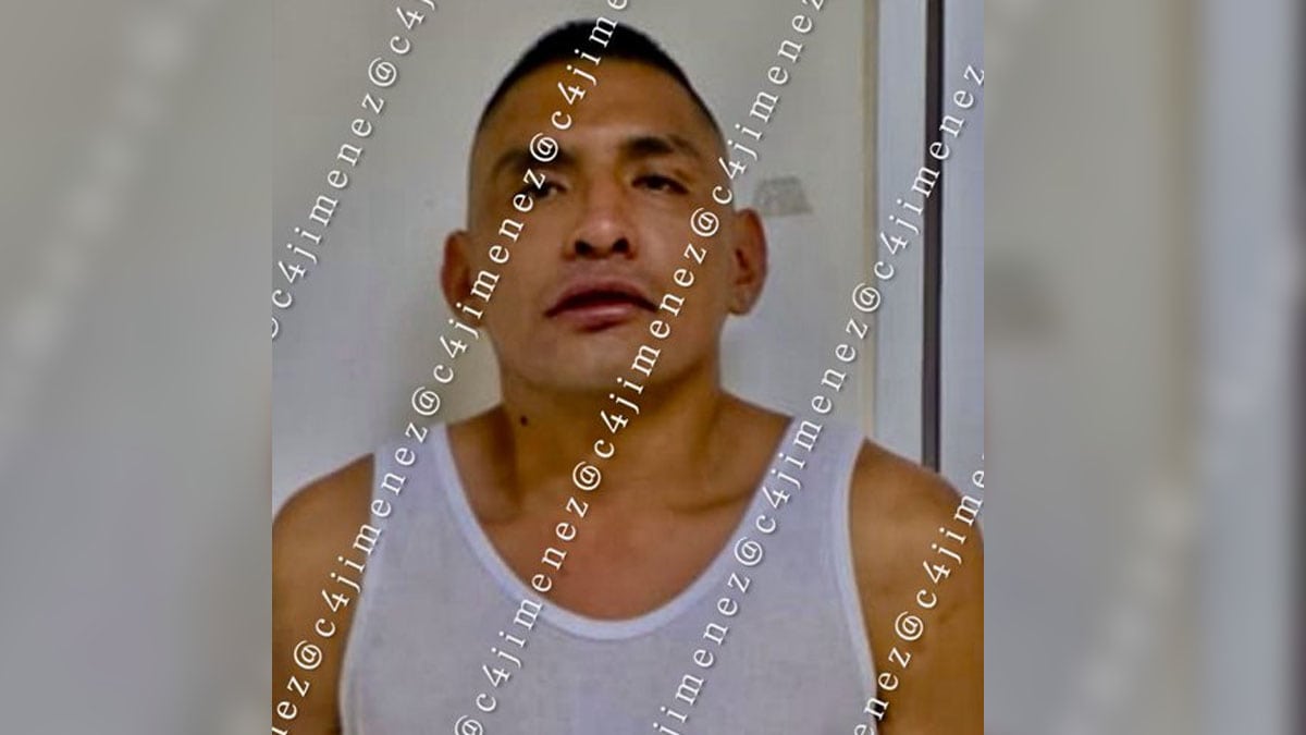 Detienen a hombre que acosó a Claudia Sheinbaum frente a Palacio Nacional