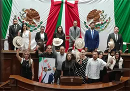 Grecia Quiroz protesta como alcaldesa de Uruapan en sustitución de Carlos Manzo
