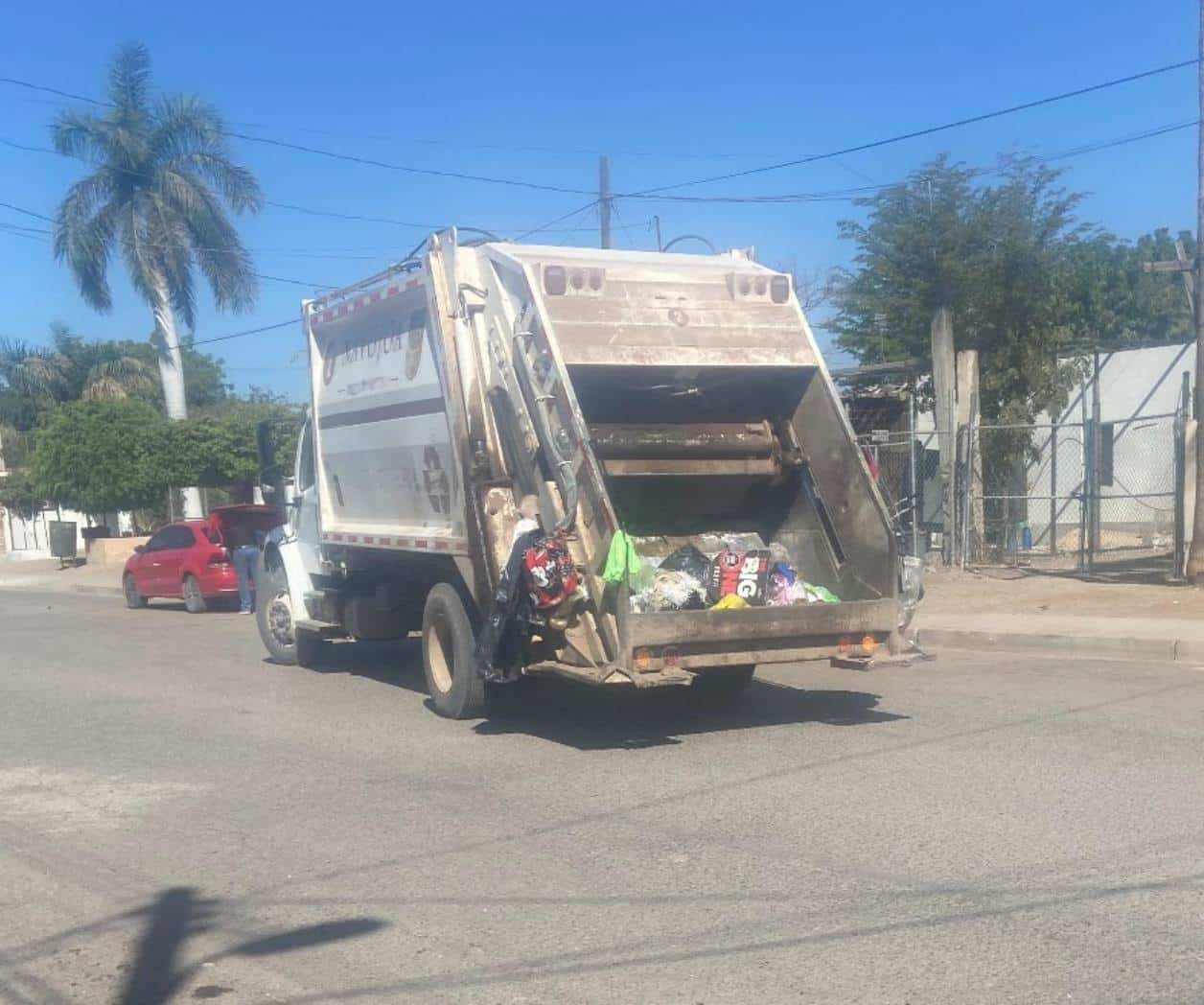 Fallas en recolectores dejan rezago en Navojoa