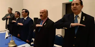 Gobernador del Distrito 4100 visita a los Clubes Rotarios de Obregón y reconoce su labor de servicio