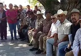 Protestan mayos en la Secretaría del Bienestar Protestan mayos en la Secretaría del Bienestar