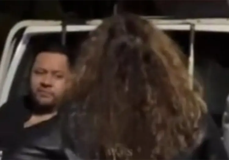 VIDEO | "El miedo no anda en burro": detenido suplica a policías que borren su historial de navegación