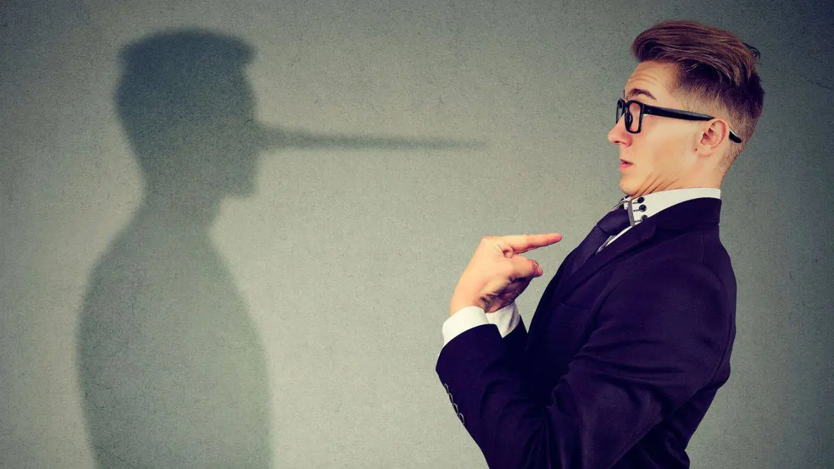 Esta es la forma más efectiva de detectar a un mentiroso, según los expertos